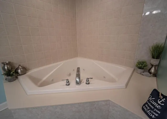 Large 3br Sunsetview Roof Pool Walk To *