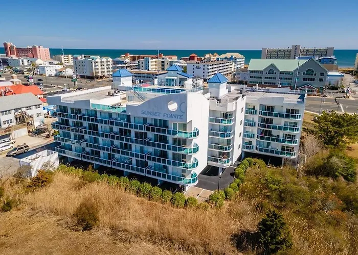 Large 3br Sunsetview Roof Pool Walk To Holiday home Ocean City
